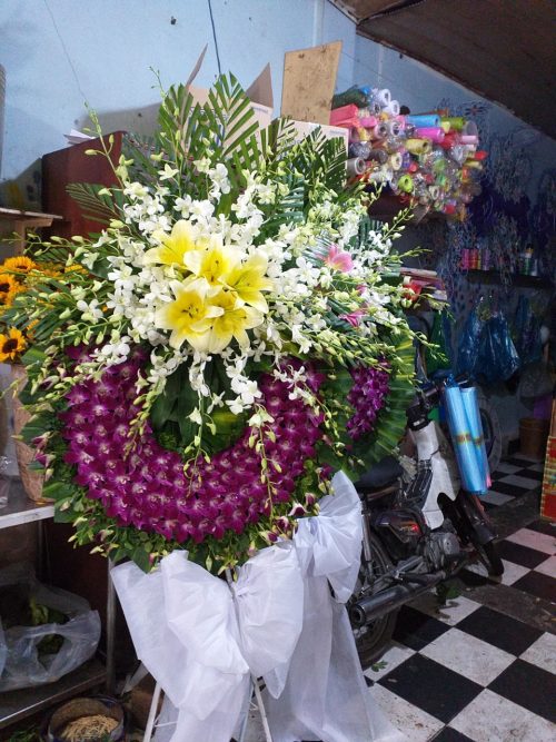hoa tang lễ huyện Bình Chánh đa dạng mẫu