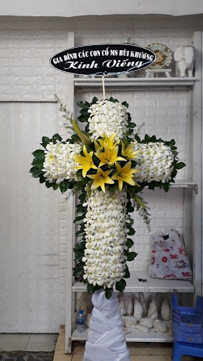 hoa đám tang chữ thập dành cho đạo chúa