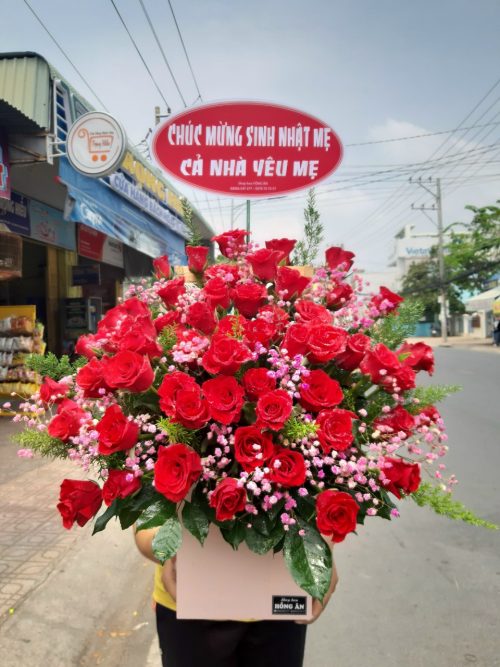 Giỏ hoa hồng đỏ tặng sinh nhật ý nghĩa