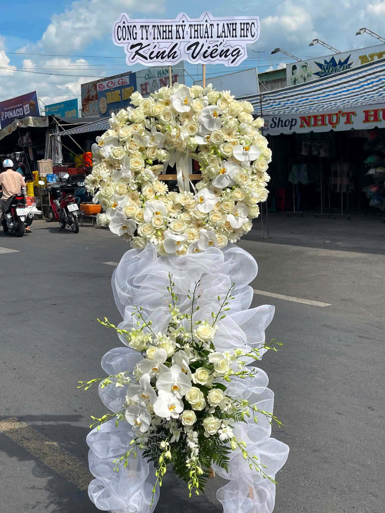 Hoa Đám Tang Phường Thới Hòa TPHCM
